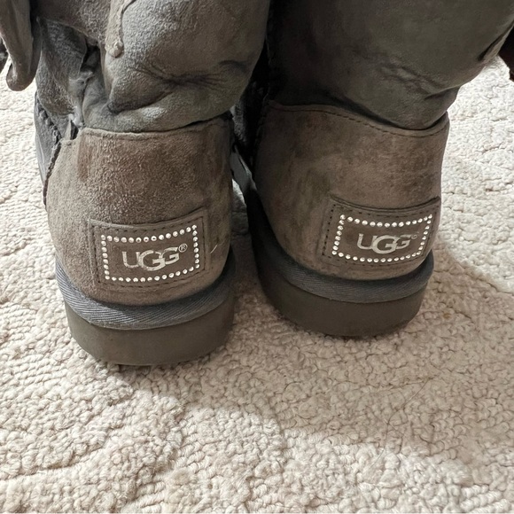 UGG Leather Suede Ankle Shearling Style Boots Gray Bow Rhinestone - Picture 4 of 7